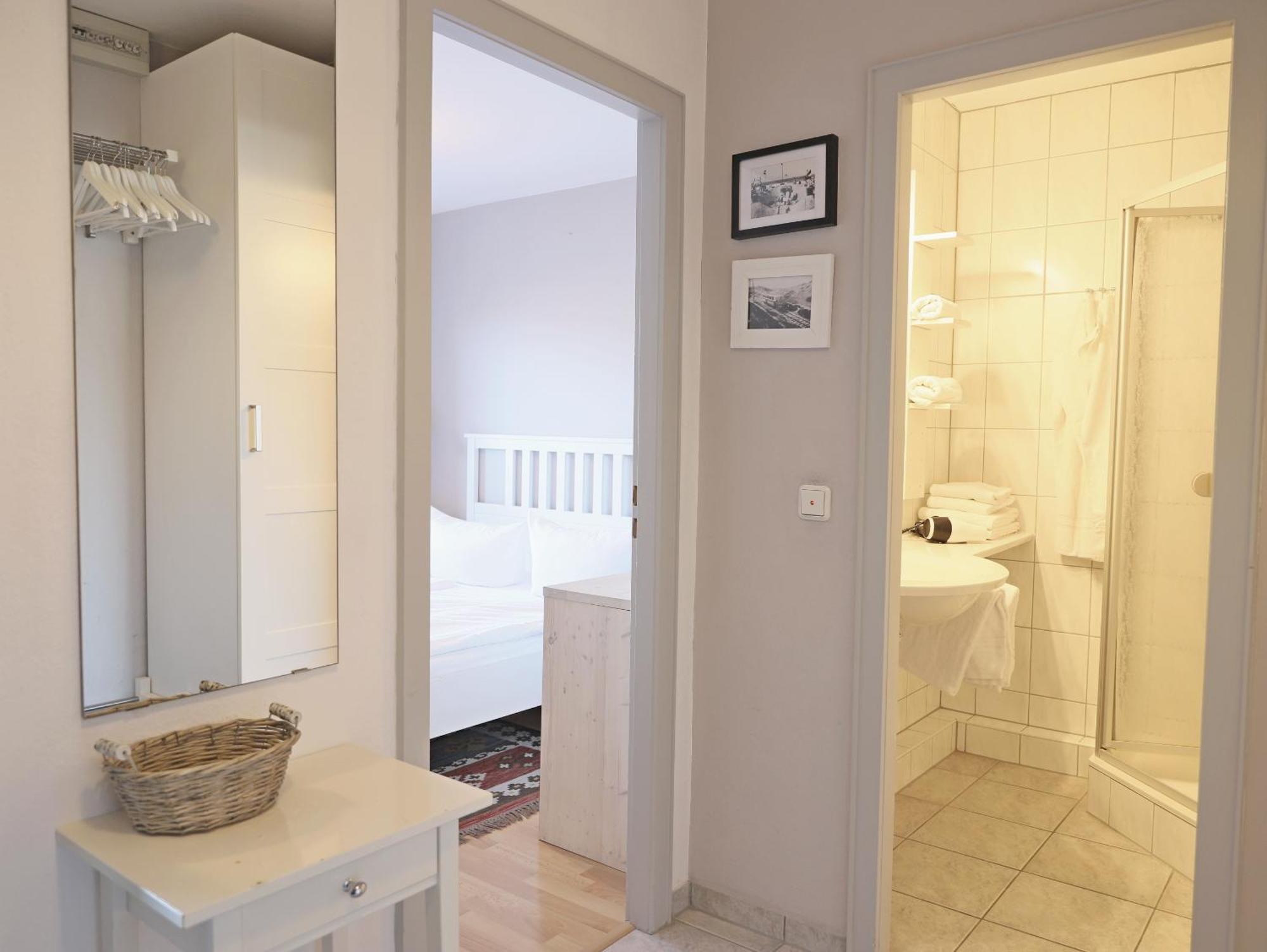 Modernes 2-Zimmer-Appartement Mit Balkon. Βέστερλαντ Εξωτερικό φωτογραφία